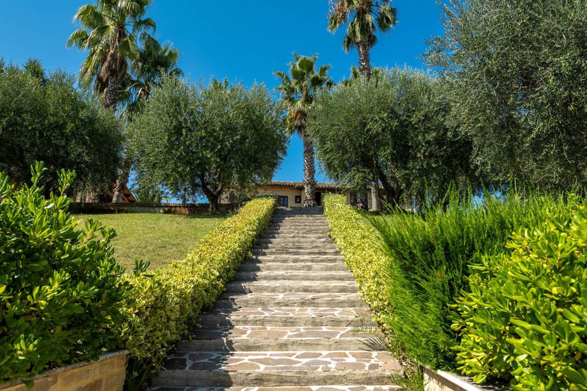 Villa Iulia - Vibra Controguerra Exteriér fotografie