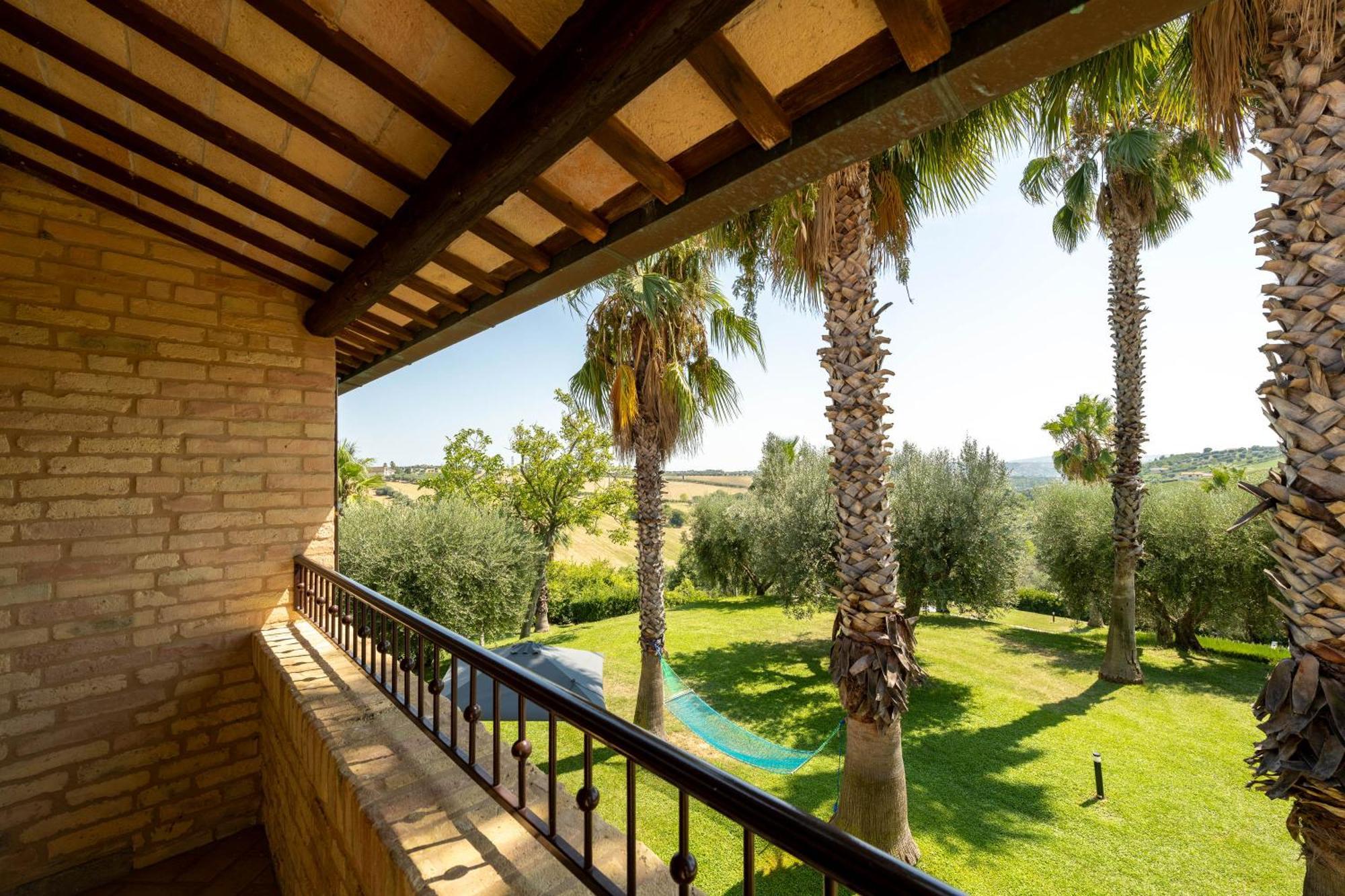 Villa Iulia - Vibra Controguerra Exteriér fotografie